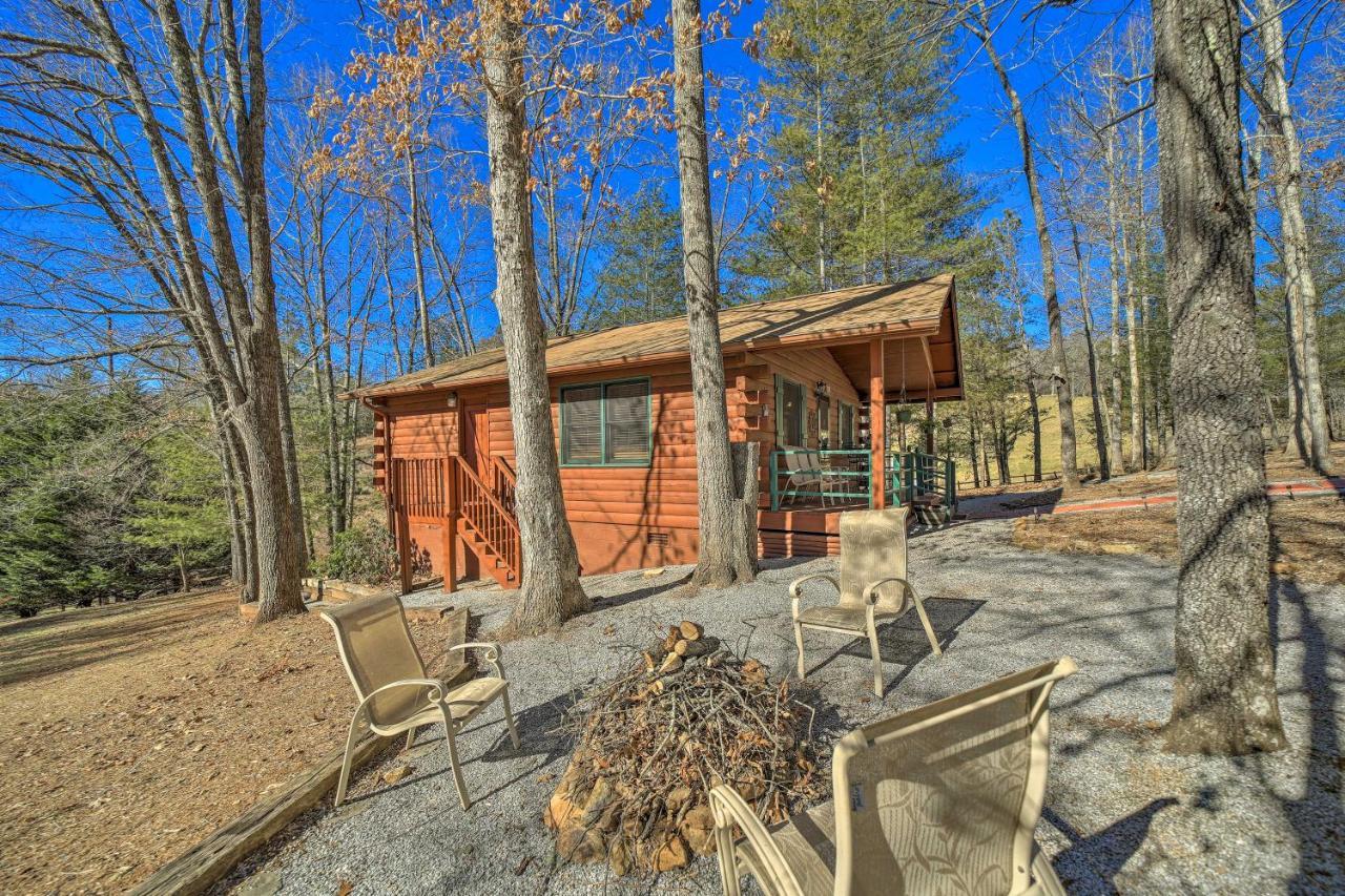 Franklin Cabin With Porch Near Hiking And Waterfalls! Kültér fotó
